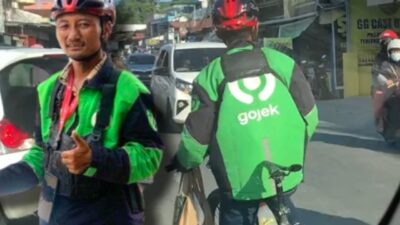 Viral Ojol di Samarinda Antarkan Puluhan Pesanan Hanya dengan Sepeda, Demi Orang Tua